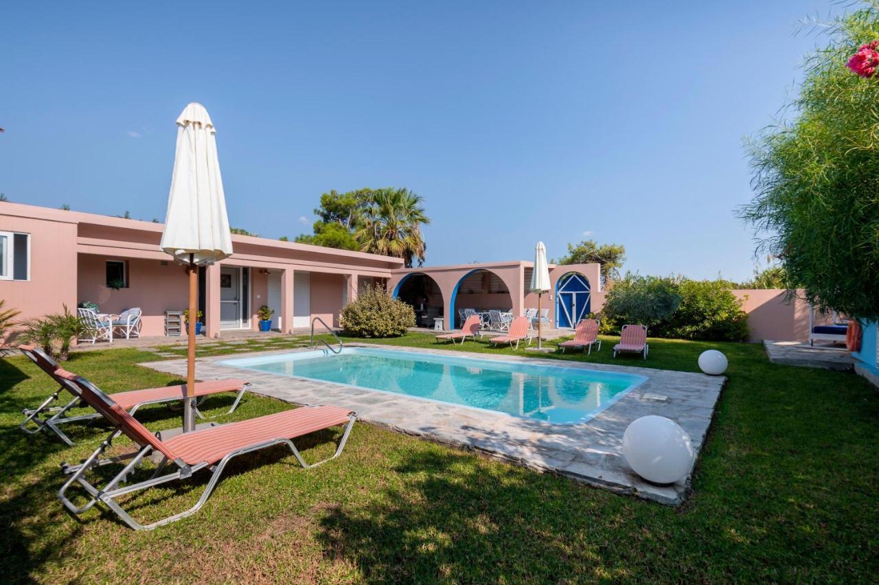 Afandou Beach Villas Sofias ภายนอก รูปภาพ