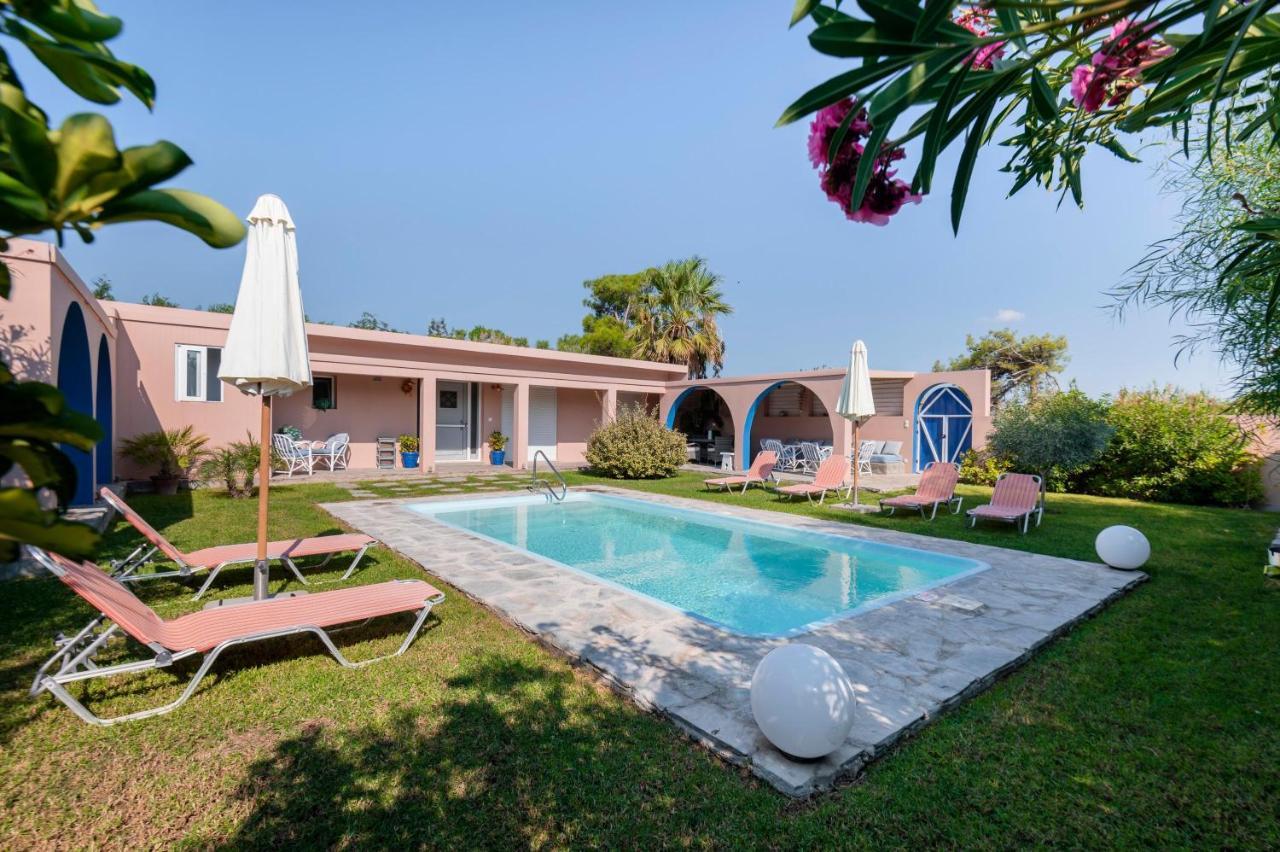 Afandou Beach Villas Sofias ภายนอก รูปภาพ