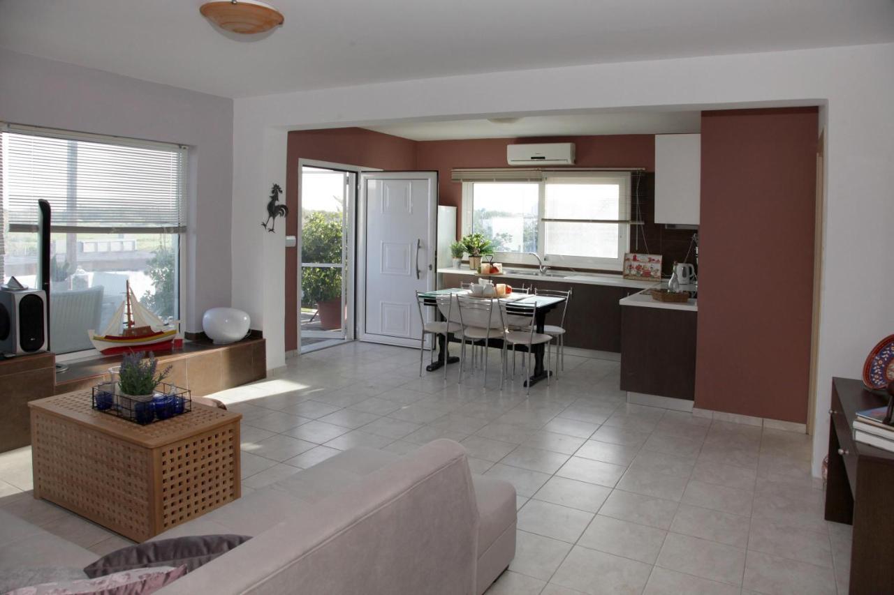 Afandou Beach Villas Sofias ภายนอก รูปภาพ